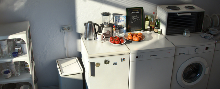 The Art of Photorealistic Still-life Vignettes