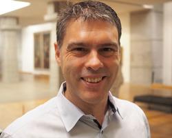 Medium gregorymenvielle smartnotify headshot