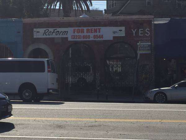 Large retail storefront for rent, great space to pick for a brick & mortar! Large retail storefront for rent, great space to pick for a brick & mortar!
