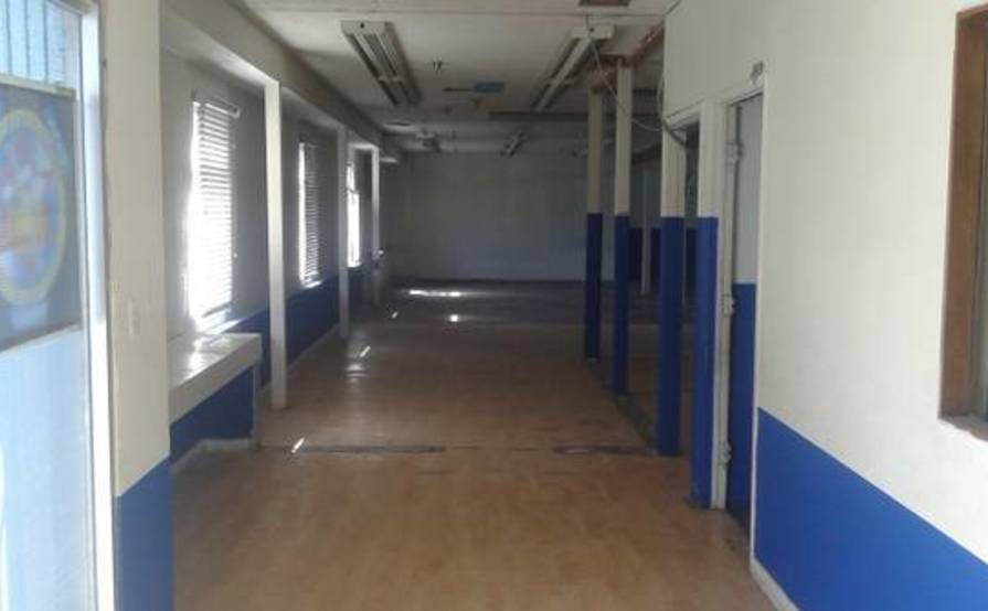 FANTASTIC OPPORTUNITY WAREHOUSE AND OFFICES FANTASTIC OPPORTUNITY WAREHOUSE AND OFFICES