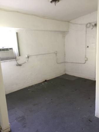 Storefront for rent in the Echo Park Area Storefront for rent in the Echo Park Area