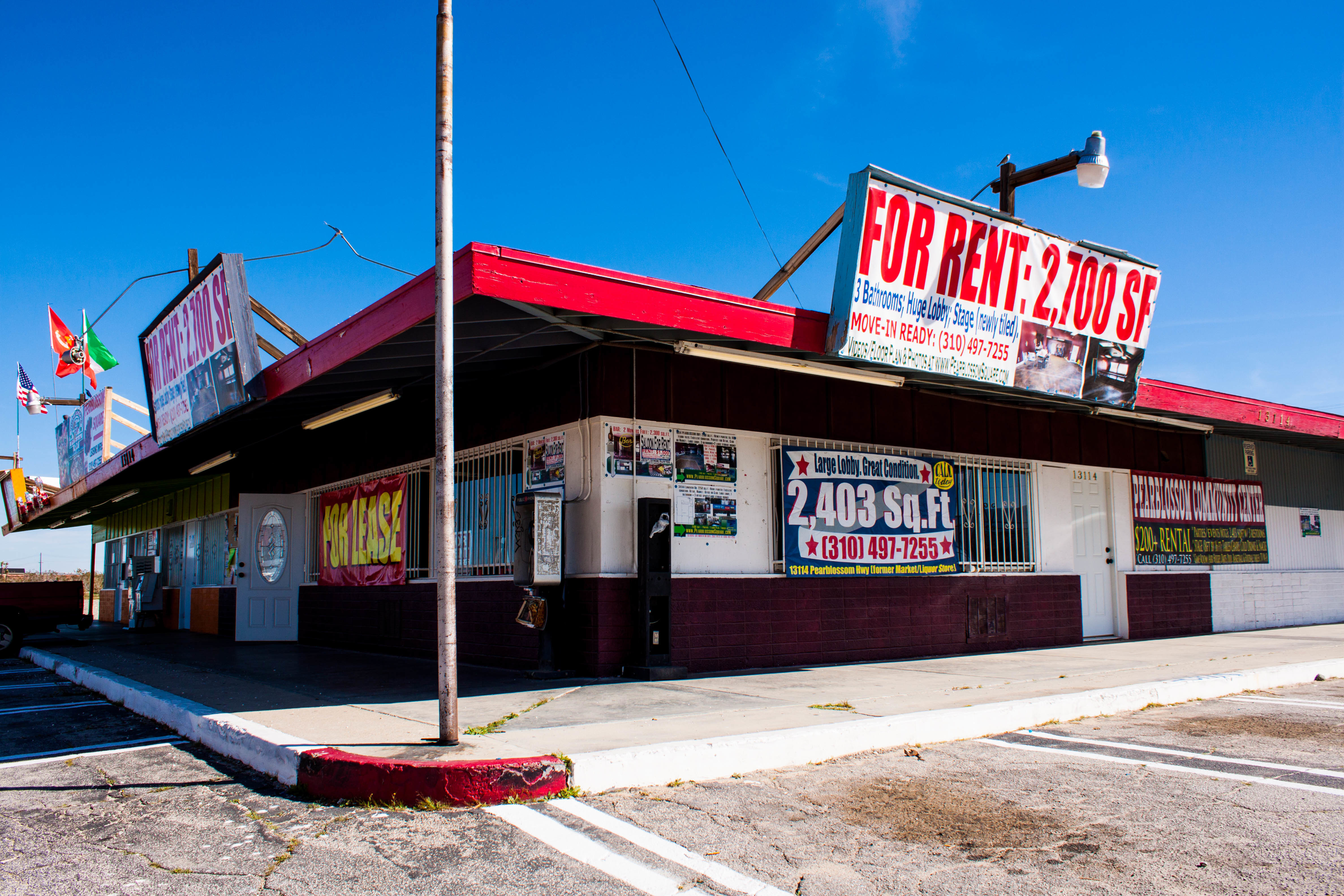HWY 138 ADJACENT - LAND + SHOPPING CENTER (UP TO GRADED LAND + 70 MARKED PAVED PARKING SPACES); Storage/Basecamp/Filming/storage. Tons parking/fenced area. HWY 138 ADJACENT - LAND + SHOPPING CENTER (UP TO GRADED LAND + 70 MARKED PAVED PARKING SPACES); Storage/Basecamp/Filming/storage. Tons parking/fenced area.