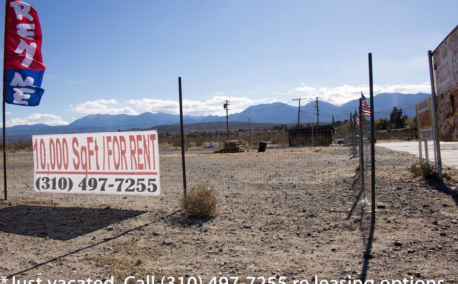 HWY 138 ADJACENT - LAND + SHOPPING CENTER (UP TO GRADED LAND + 70 MARKED PAVED PARKING SPACES); Storage/Basecamp/Filming/storage. Tons parking/fenced area. HWY 138 ADJACENT - LAND + SHOPPING CENTER (UP TO GRADED LAND + 70 MARKED PAVED PARKING SPACES); Storage/Basecamp/Filming/storage. Tons parking/fenced area.