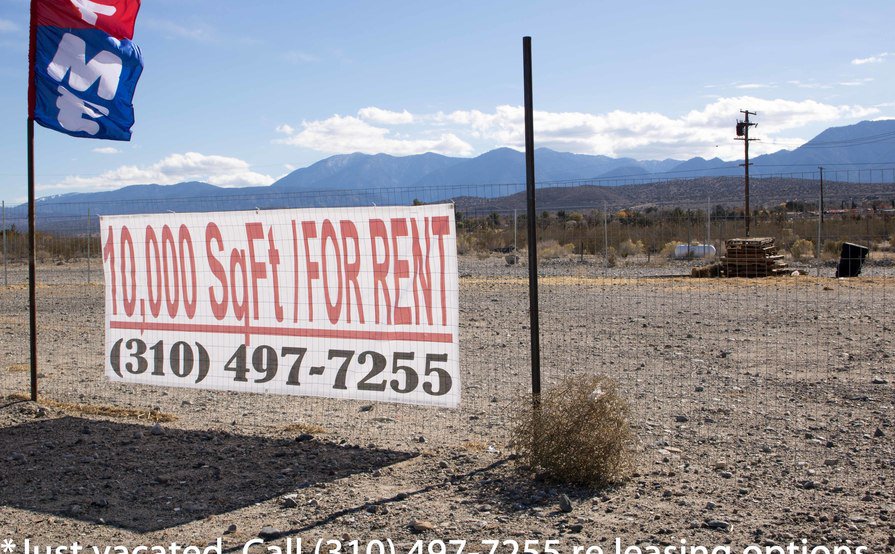 HWY 138 ADJACENT - LAND + SHOPPING CENTER (UP TO GRADED LAND + 70 MARKED PAVED PARKING SPACES); Storage/Basecamp/Filming/storage. Tons parking/fenced area. HWY 138 ADJACENT - LAND + SHOPPING CENTER (UP TO GRADED LAND + 70 MARKED PAVED PARKING SPACES); Storage/Basecamp/Filming/storage. Tons parking/fenced area.